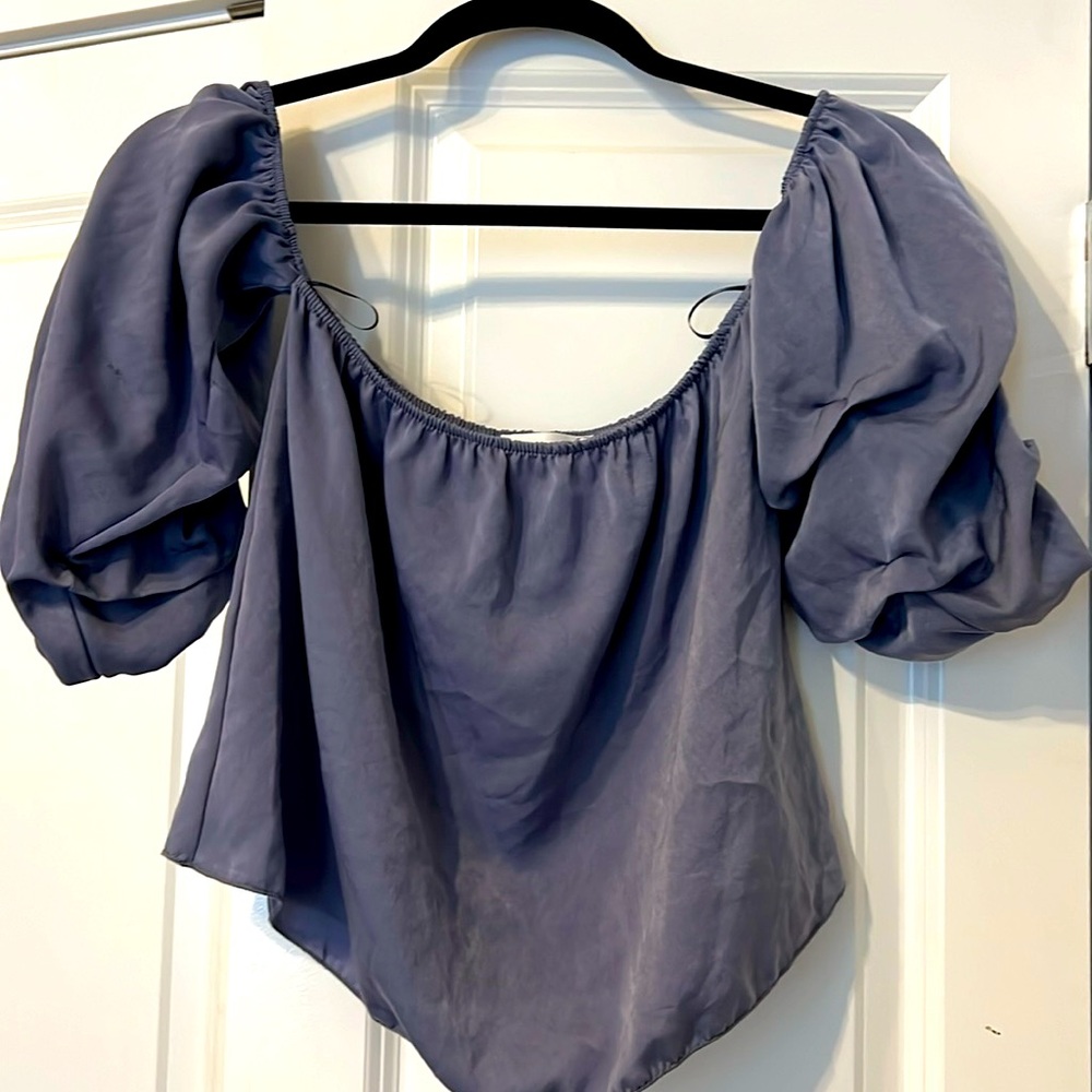 Cropped shirt